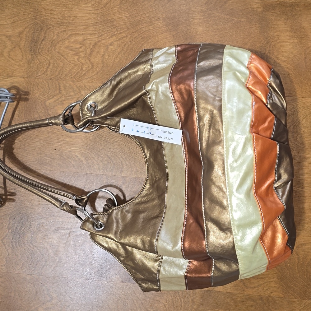 Elegant Metallic Striped Women's Shoulder Bag